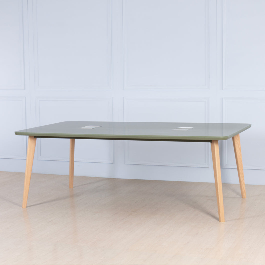 Grove<br><i> <small>4 Person Office Workstation</i></small>