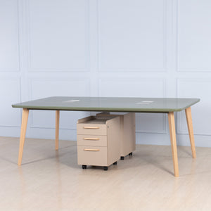 Grove<br><i> <small>4 Person Office Workstation</i></small>