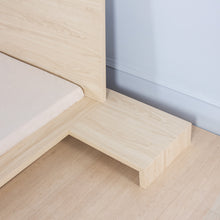 Load image into Gallery viewer, Float&lt;br&gt;&lt;i&gt; &lt;small&gt;Low Bed&lt;/i&gt;&lt;/small&gt;
