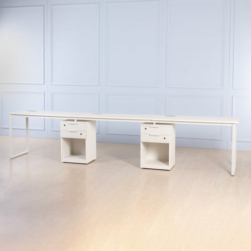 Nexus<br><i> <small>3 Person Office Workstation</i></small>