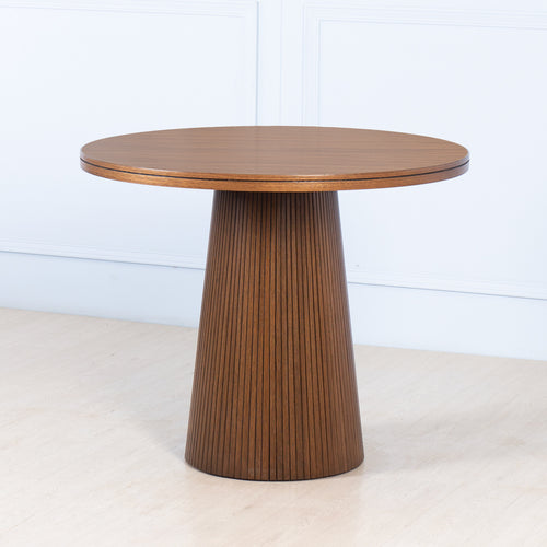 Orbit<br><i> <small>Round Dining Table</i></small>